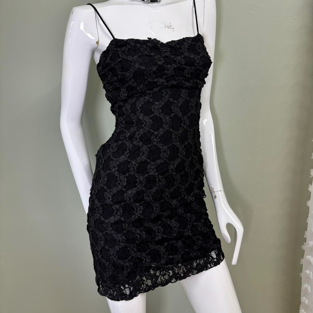 Vtg 90s Y2K White House Black Market Black Lace Bodycon Mini Dress – Gothic / Ni